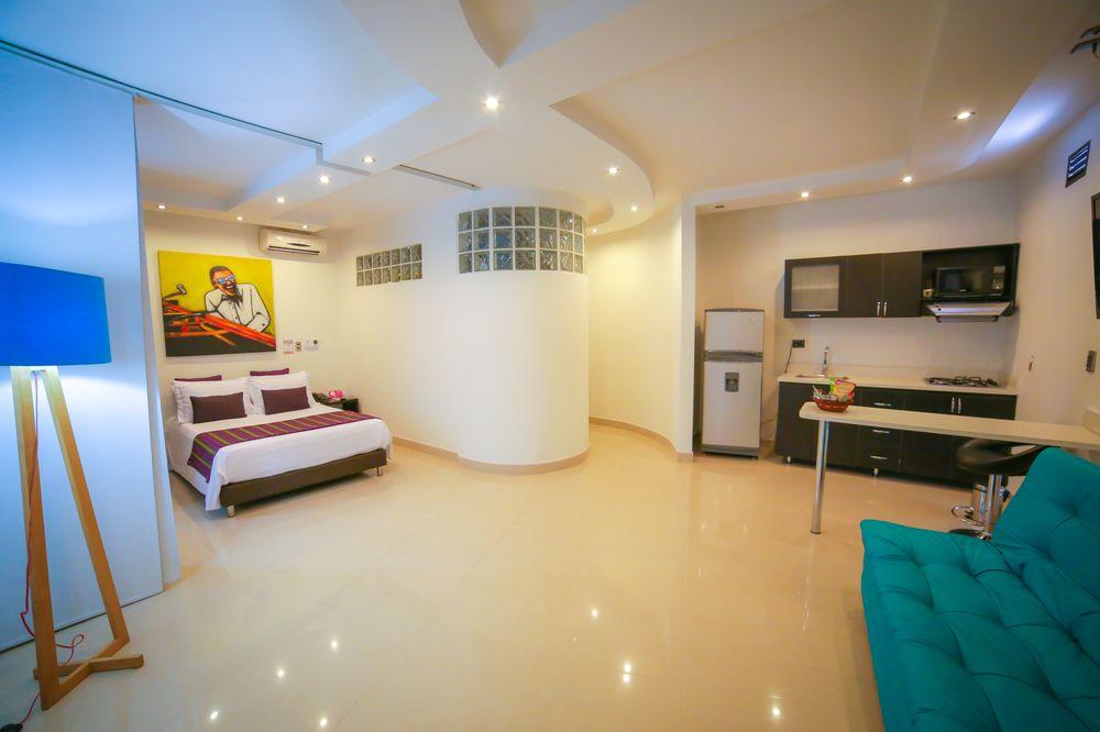 Hotel 33 Conquest Μεντεγίν Εξωτερικό φωτογραφία